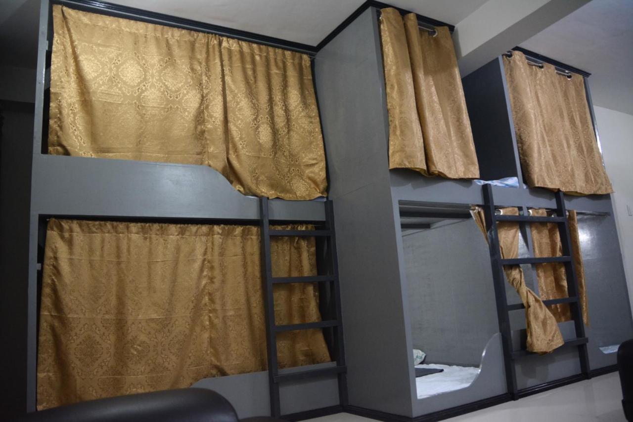 Sleepadz - Capsule Beds Dormitel In Magsaysay Ave Naga Hotel Naga  Exterior photo