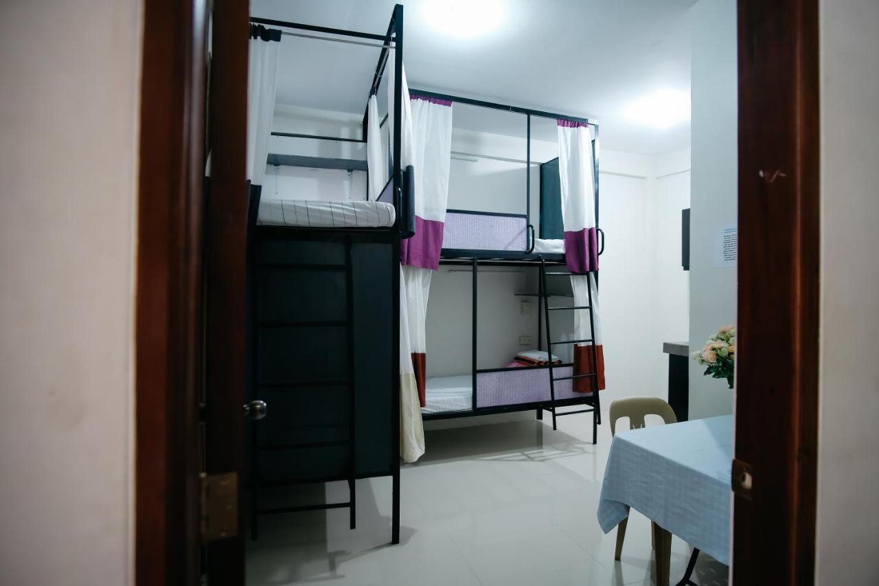 Sleepadz - Capsule Beds Dormitel In Magsaysay Ave Naga Hotel Naga  Exterior photo